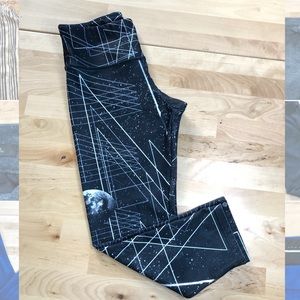 Onzie cosmic legging